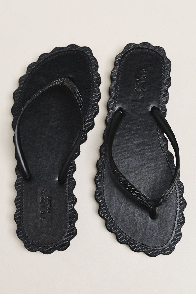 Brizza Arezzo Scalloped Flip-Flop Sandals #1