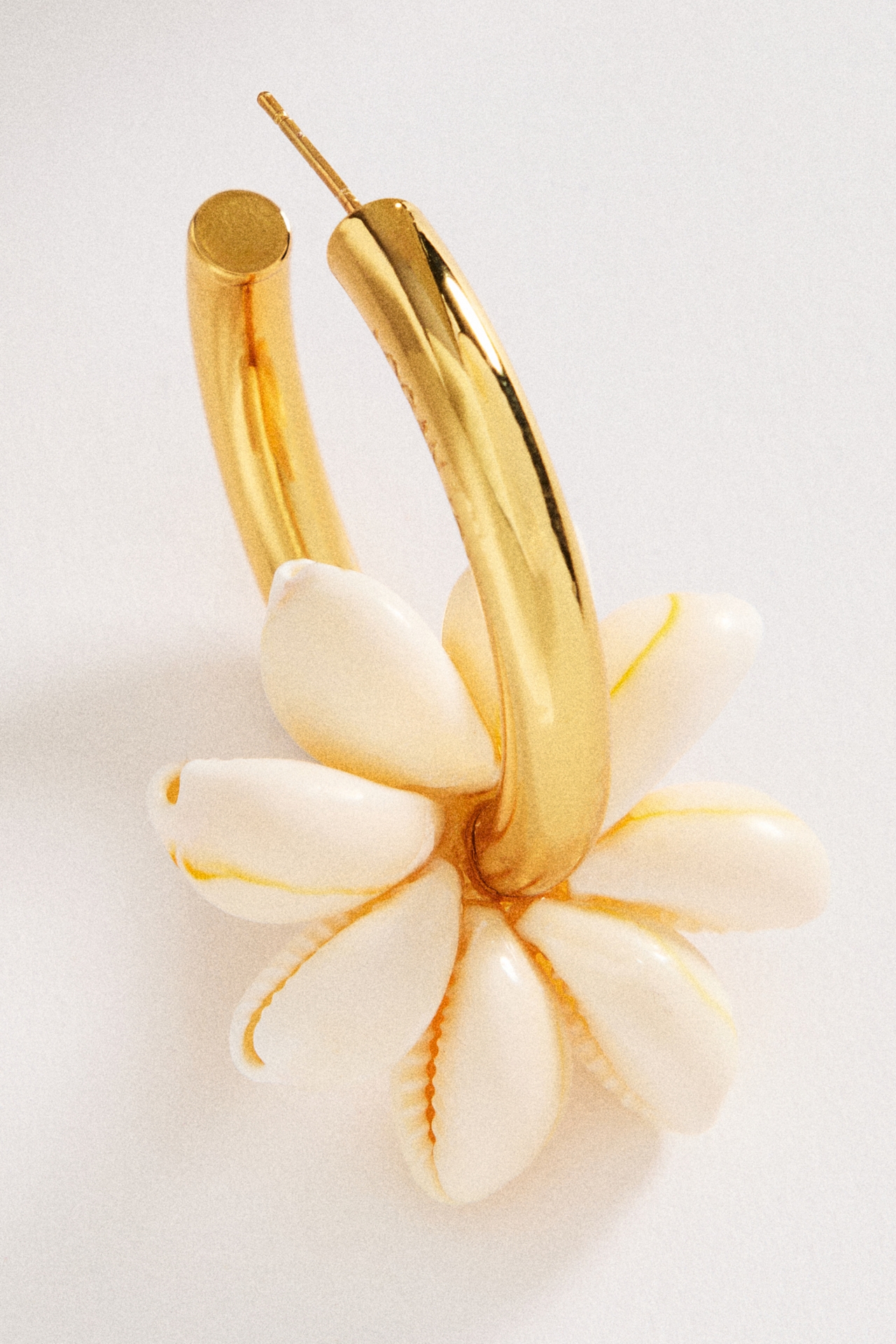 Logan Tay Shell Hoop Earrings