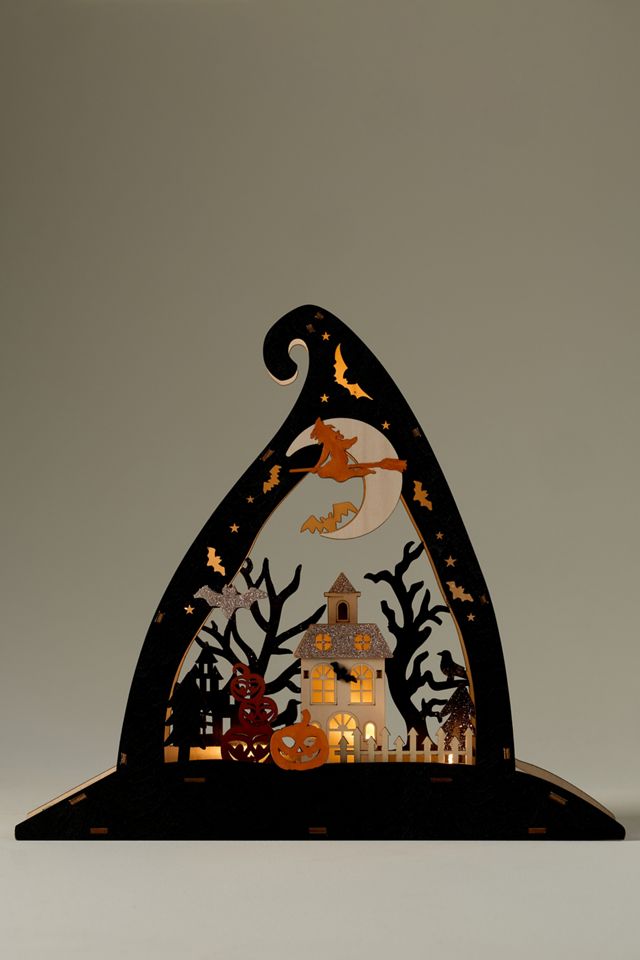 Ghostly Light-Up Mantle Decor #3