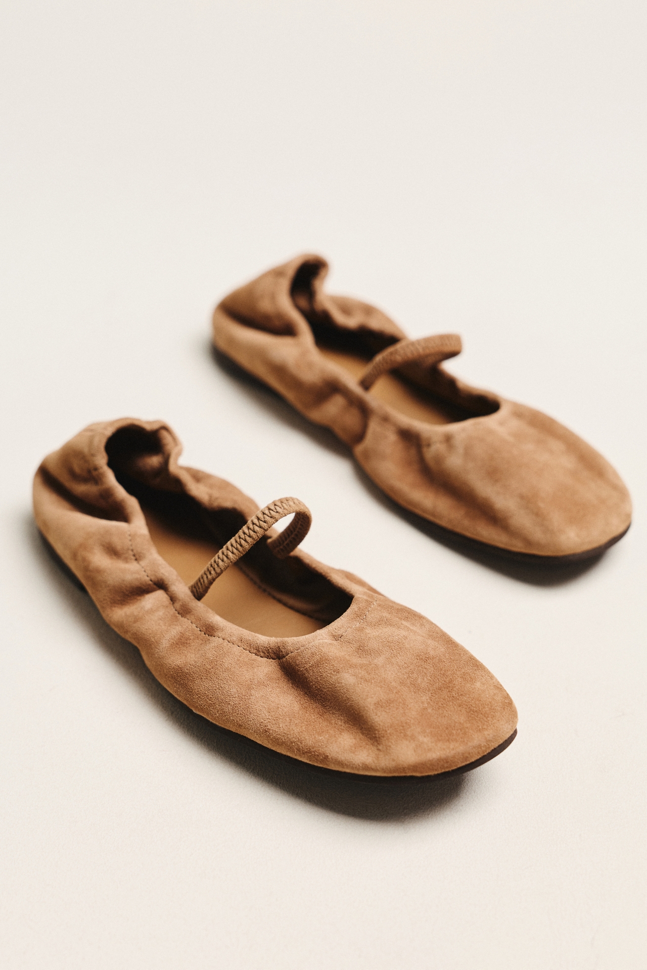 Reformation Buffy Ruched Ballet Flats