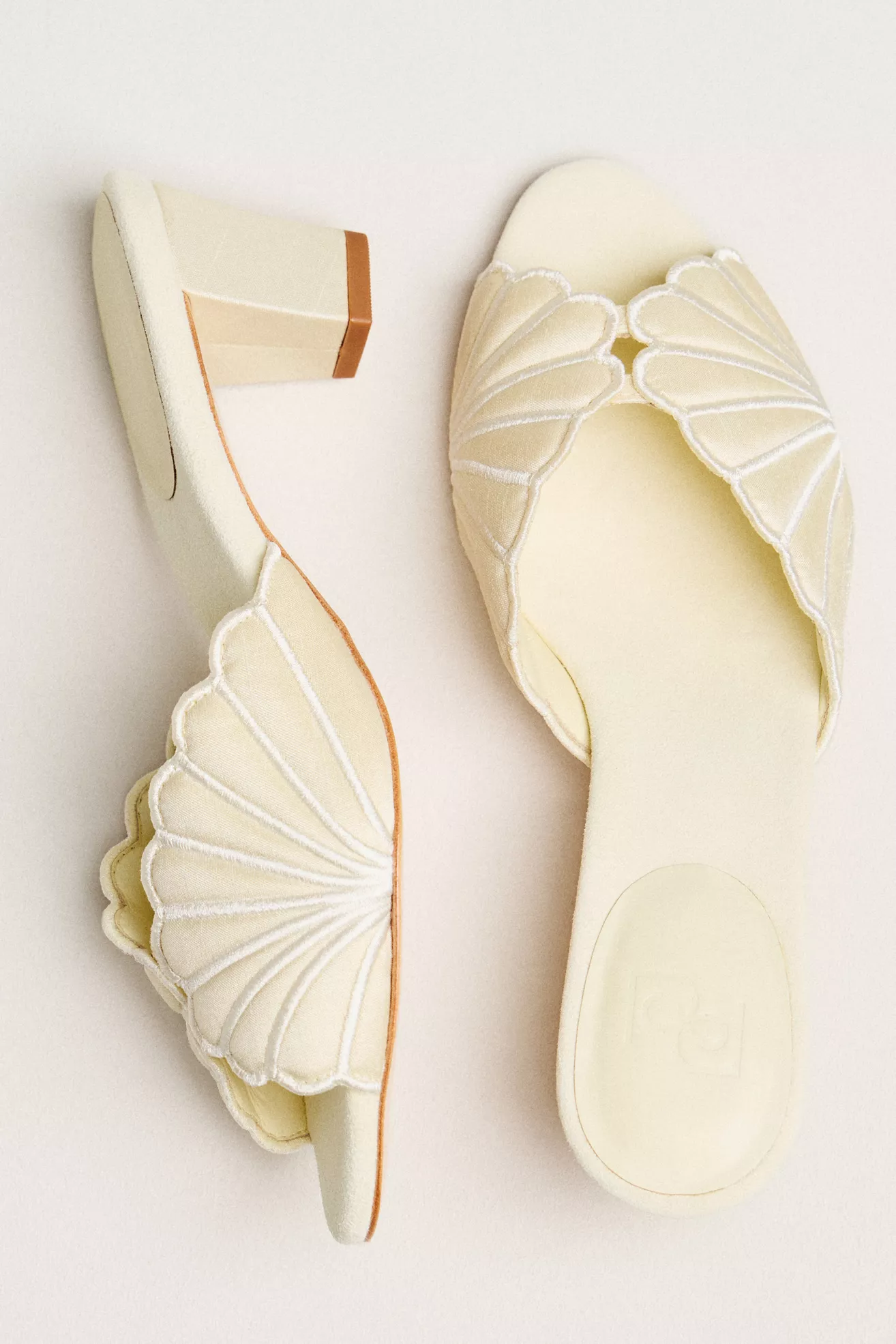 Reformation Waldena Kitten Heel Mules