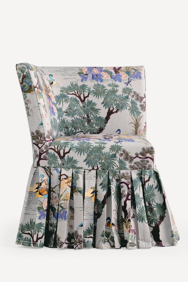Layla Banquette Corner Chair Printed Ruffle Slipcover #1