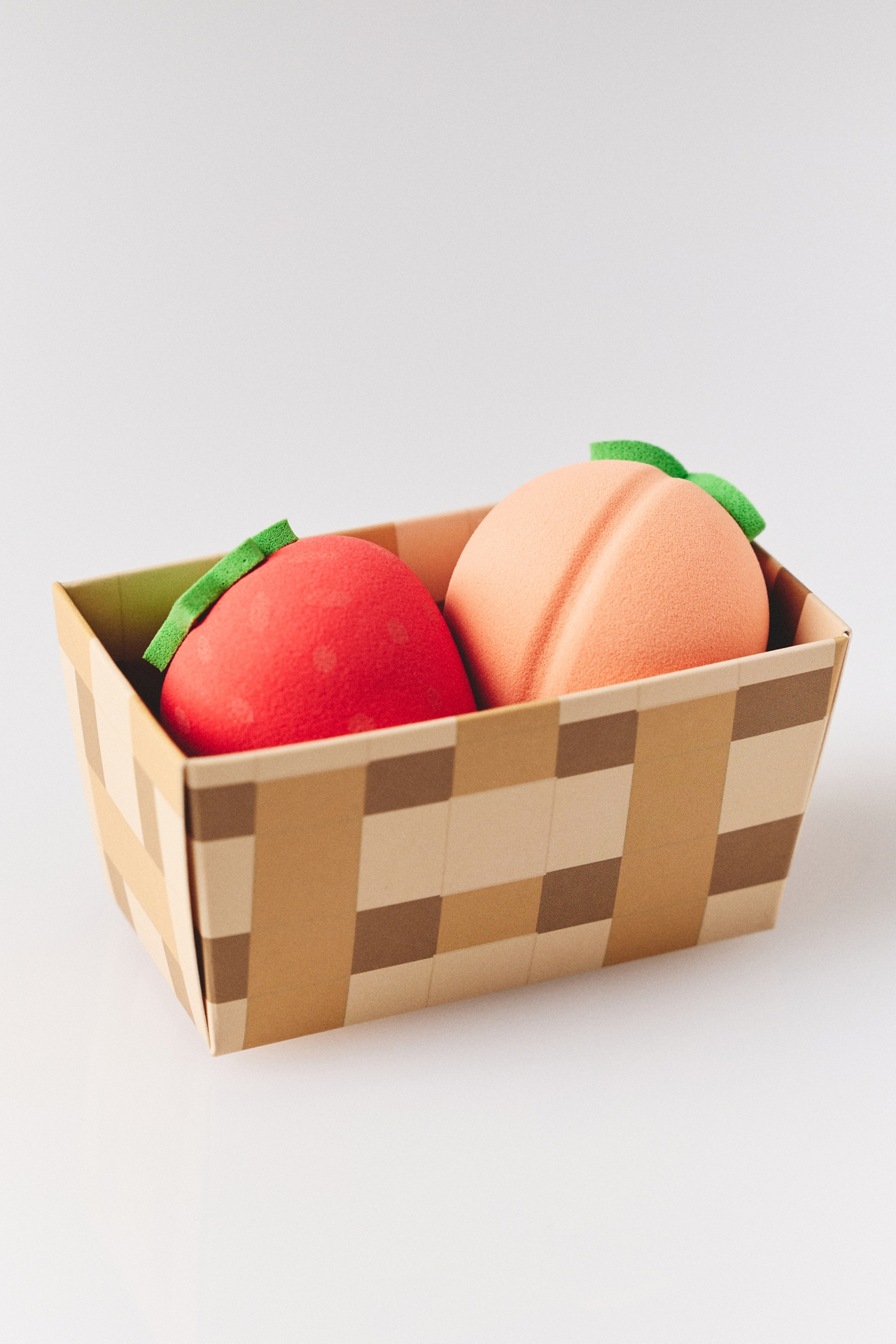 Picnic Collection Beauty Sponge Fruit Basket, Set of 2