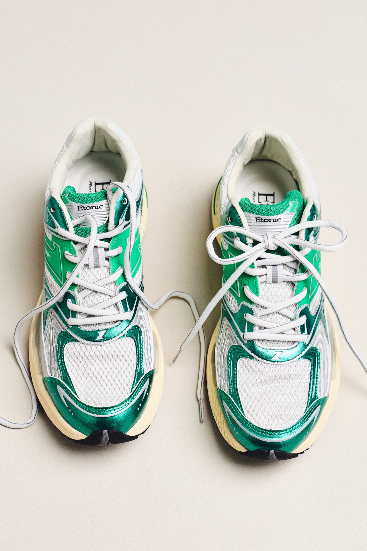 Etonic Evolution Metallic Sporty Sneakers