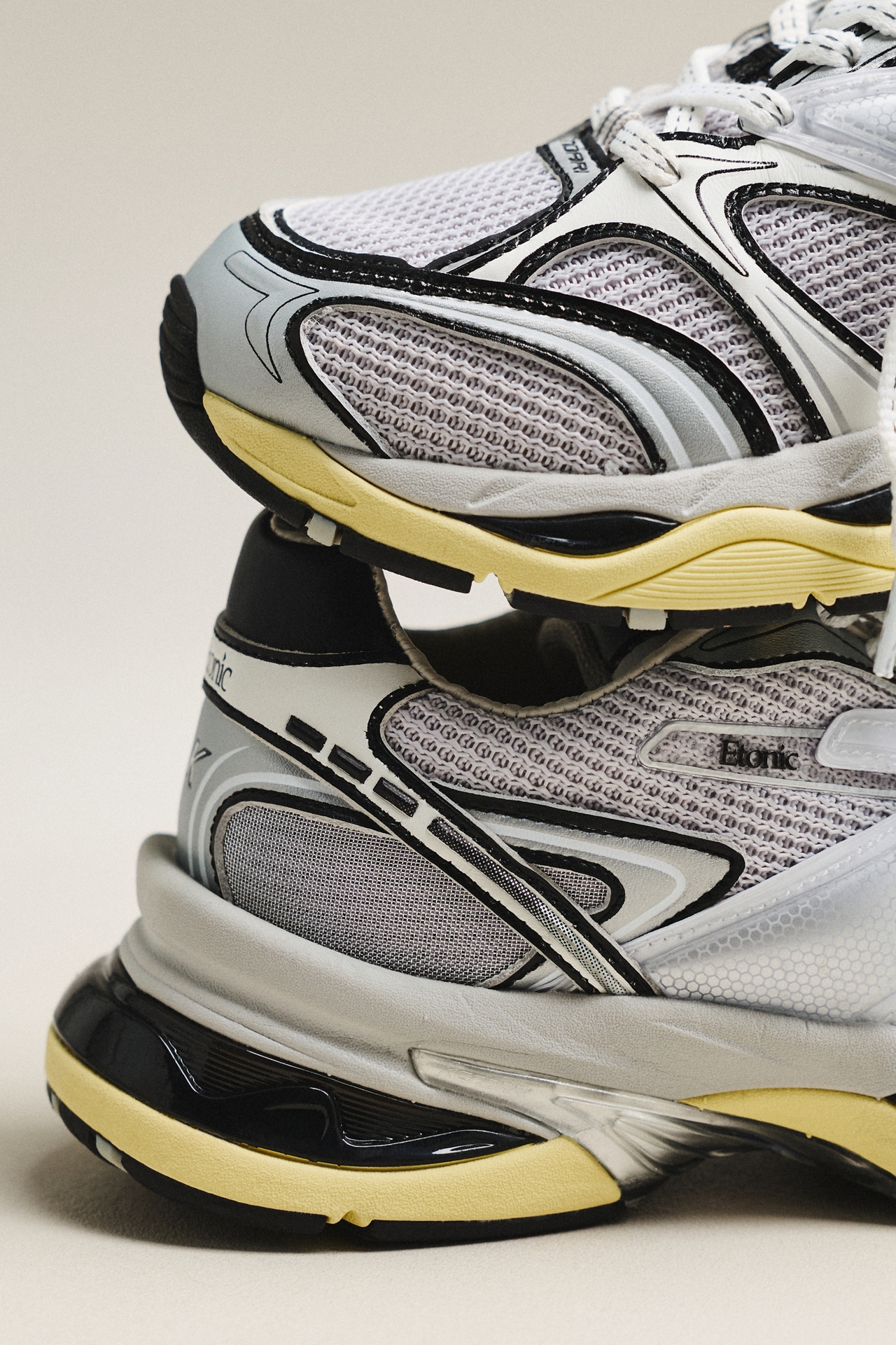 Etonic Kendari Metallic Sporty Sneakers