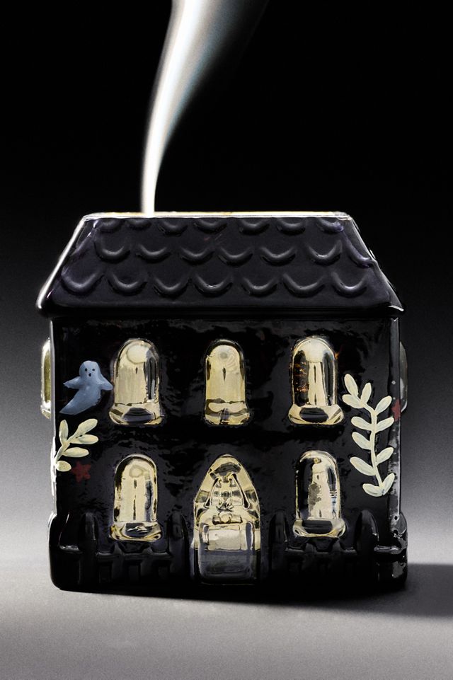 Haunted House Woody Honeycrisp & Pinecone Figural Glass Candle #1