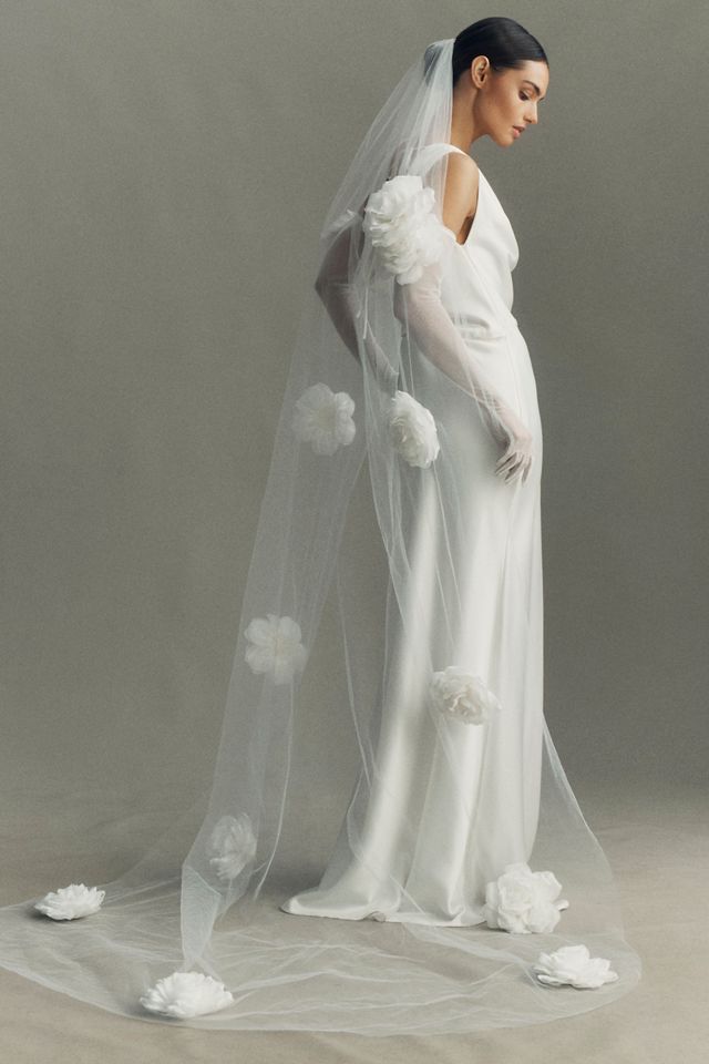 Hutch 3D Floral Veil #2