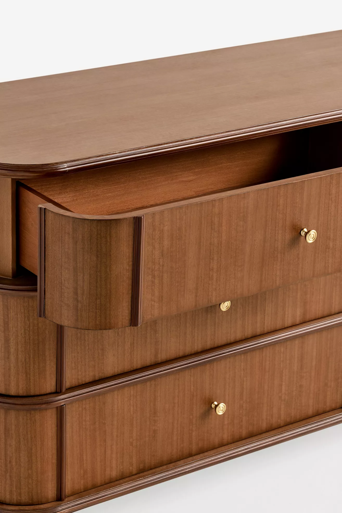 Valencia Six-Drawer Dresser - thumbnail 4