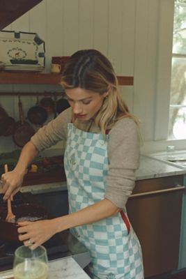 Aria Apron
