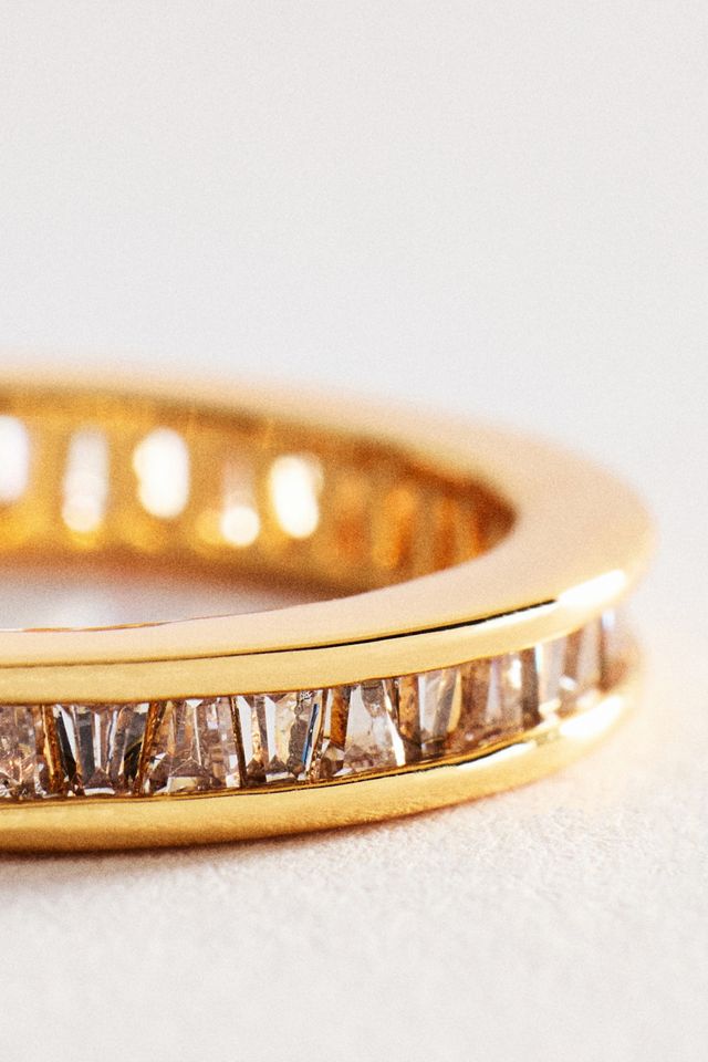 Anello con Cristallo Angolato #1