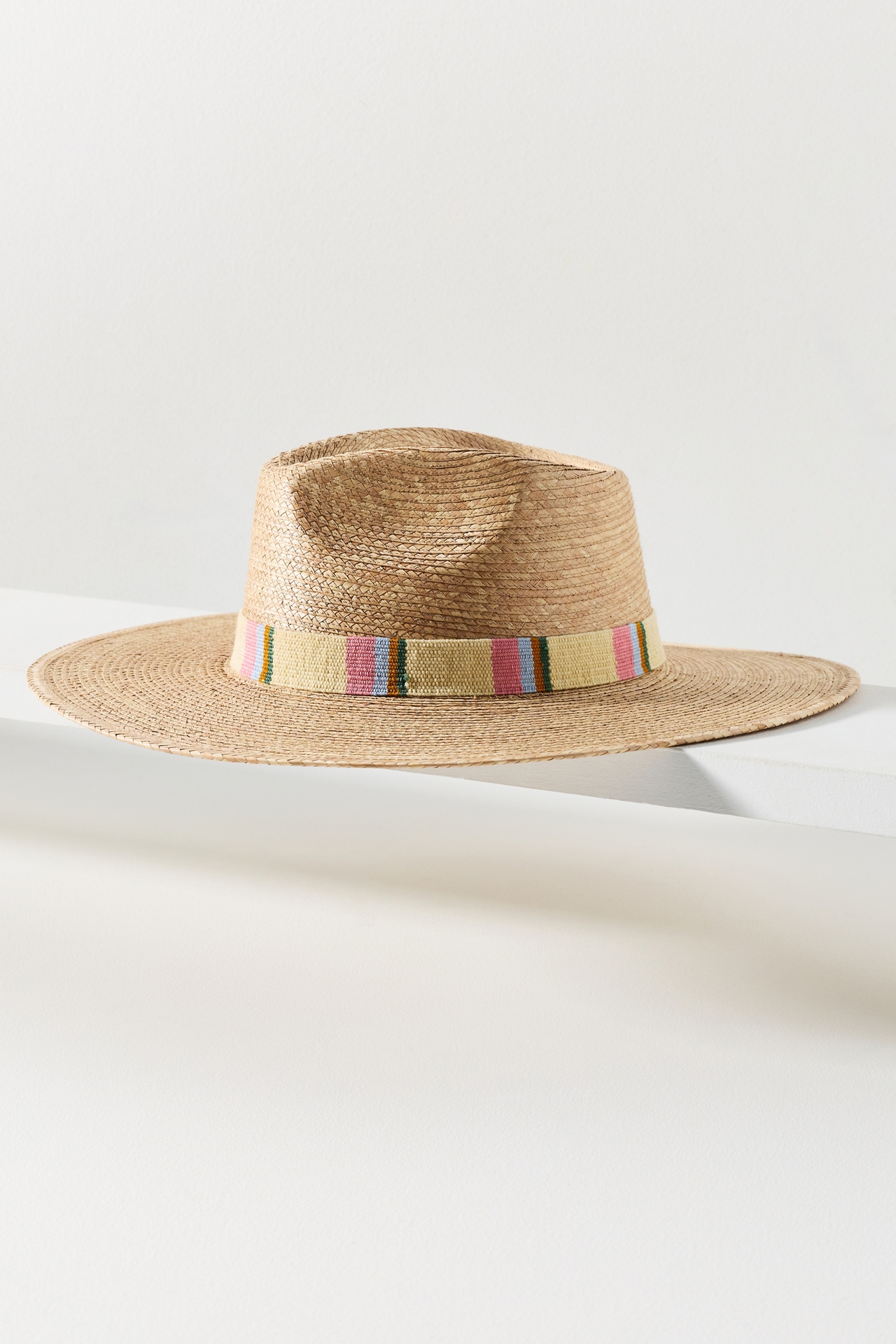 Sunshine Tienda Mariella Rancher