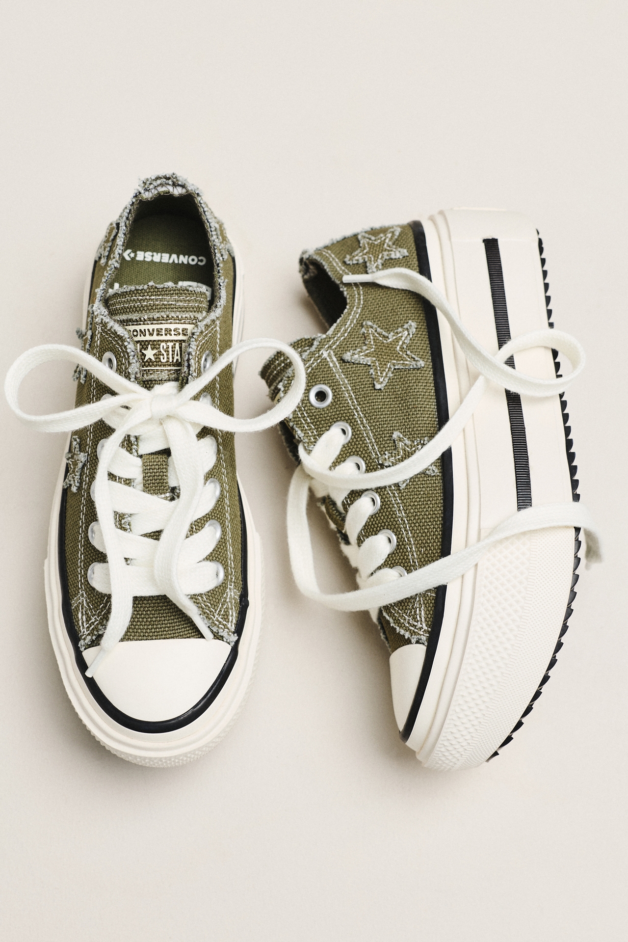 Converse Chuck Lift Platform Sneakers