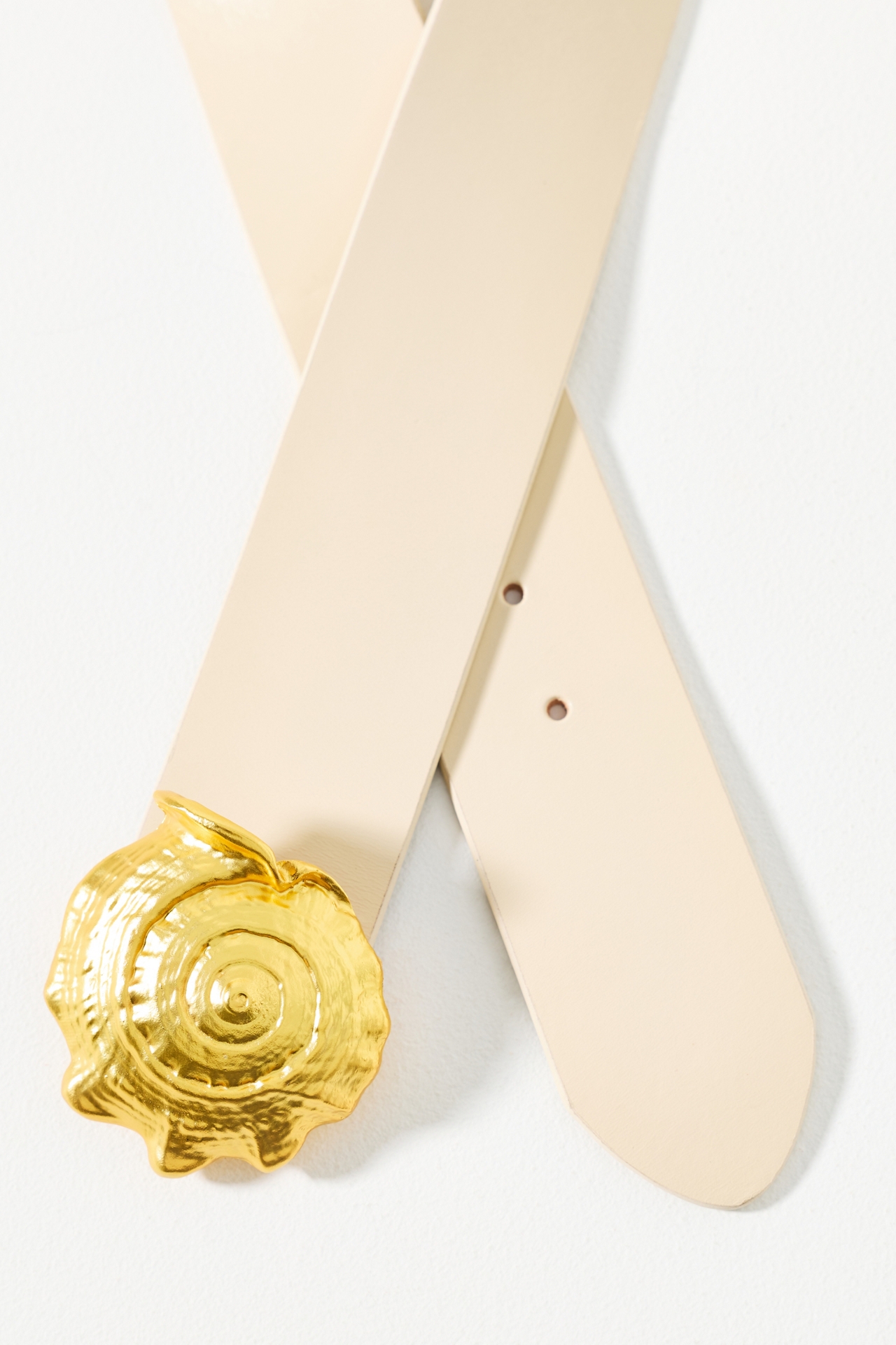 By Anthropologie Seashell Buckle Belt