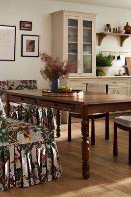 Oliver 80"  Dining Table