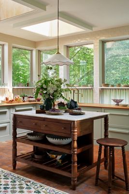 Spindle 50" Marble-Top Kitchen Island