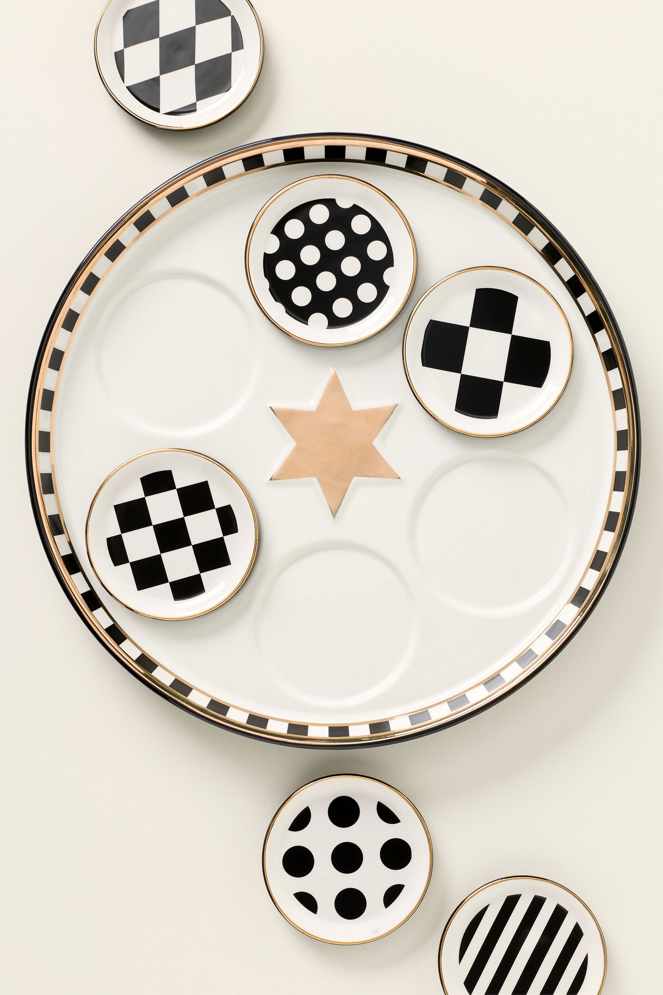 MacKenzie-Childs Courtly Seder Plate - Black Pattern, One Size