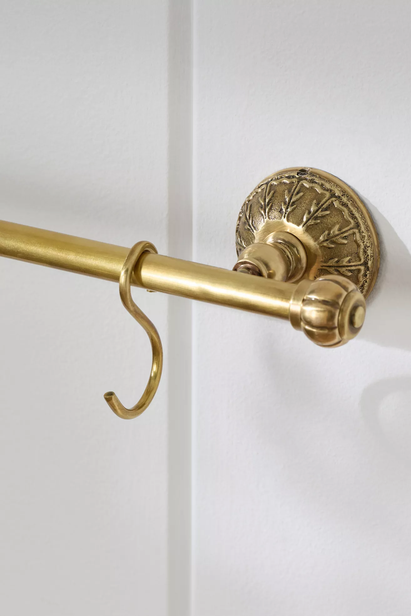 Eloise Brass Kitchen Rail - thumbnail 2