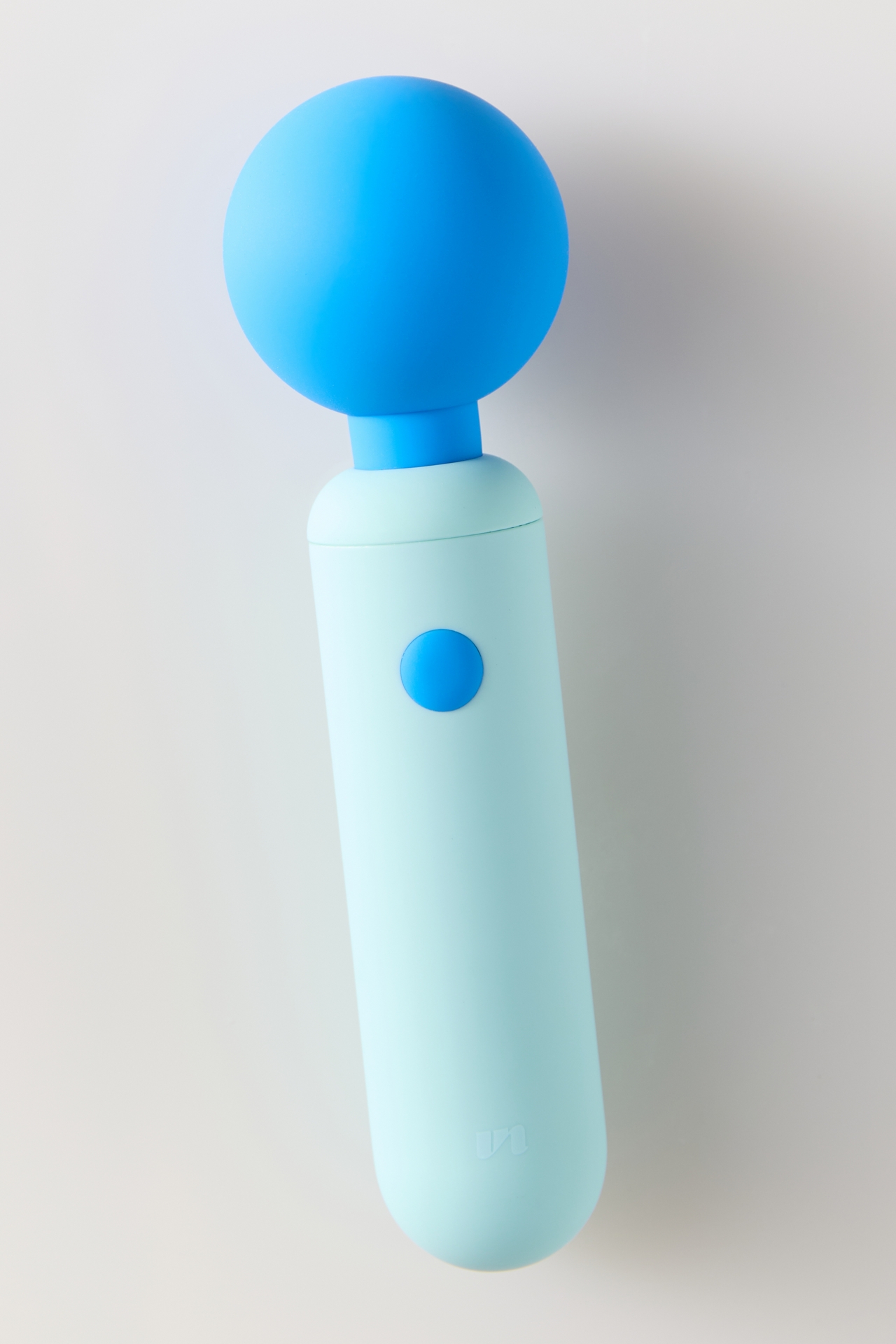 Dex Compact Wand Vibrator