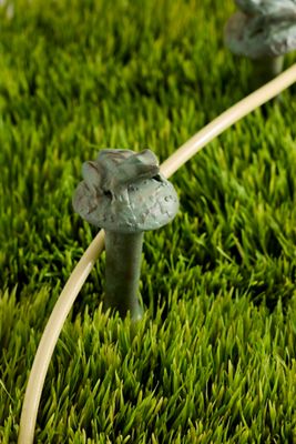 Verdigris Frog Hose Guide