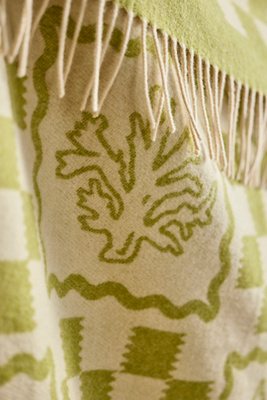 TBCo Lambswool Throw - Thumbnail 5
