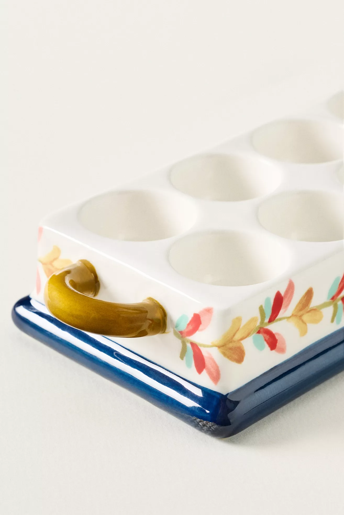Molly Yeh Stoneware Egg Crate - thumbnail 3