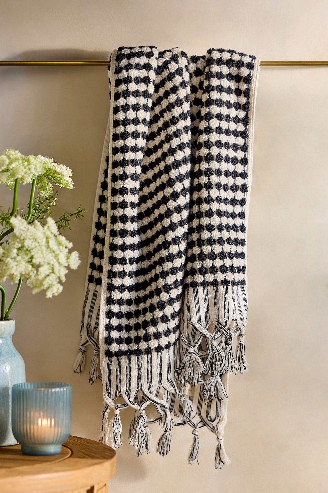 Two-Tone Textured Cotton Hand Towel - Black, One Size