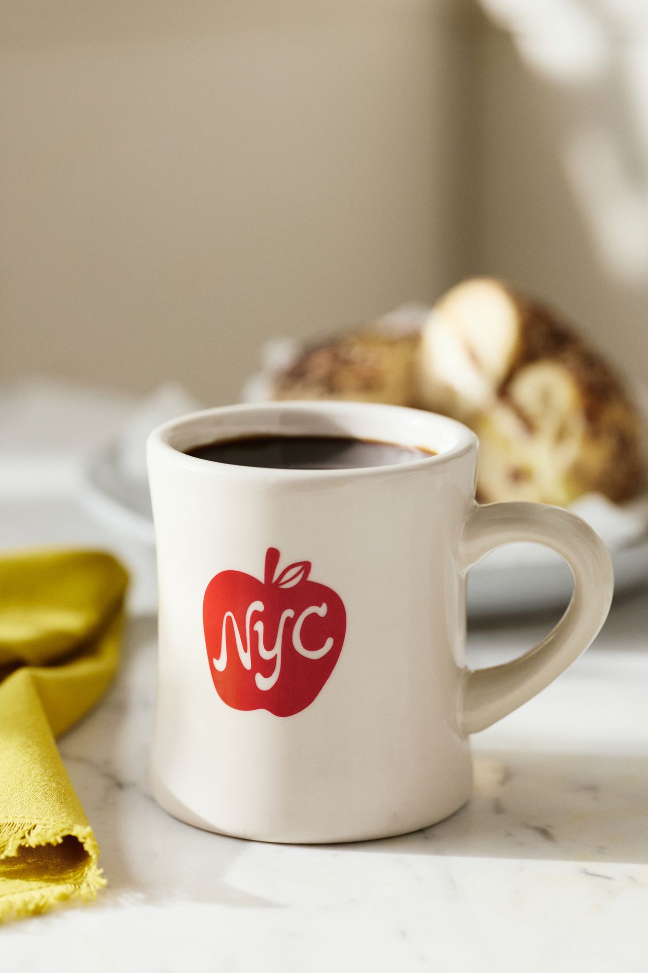 Alice & Wonder City Food Icon Mug - NYC, One Size