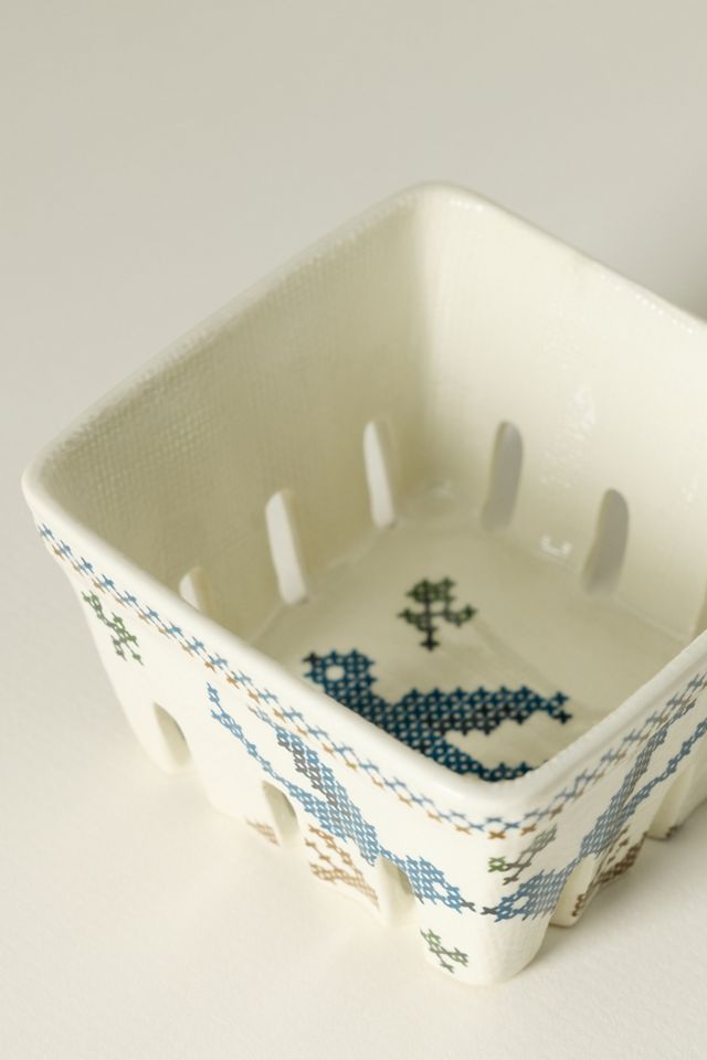 Harmonie Stoneware Berry Basket #2