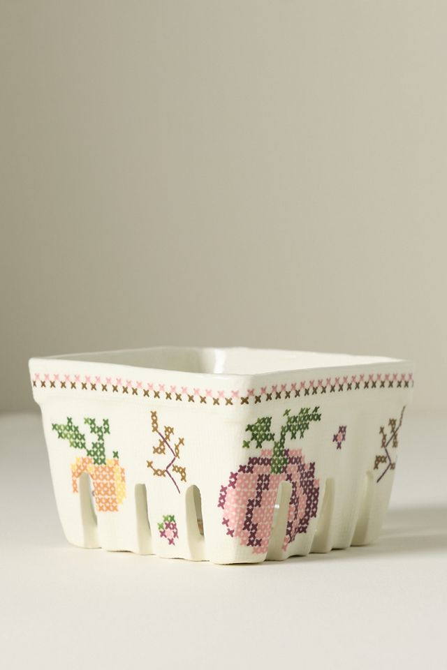 Harmonie Stoneware Berry Basket #2