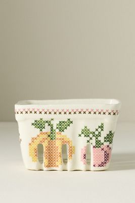 Harmonie Stoneware Berry Basket