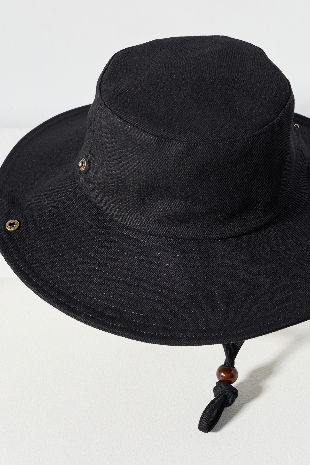 Wyeth Drawstring Bucket Hat