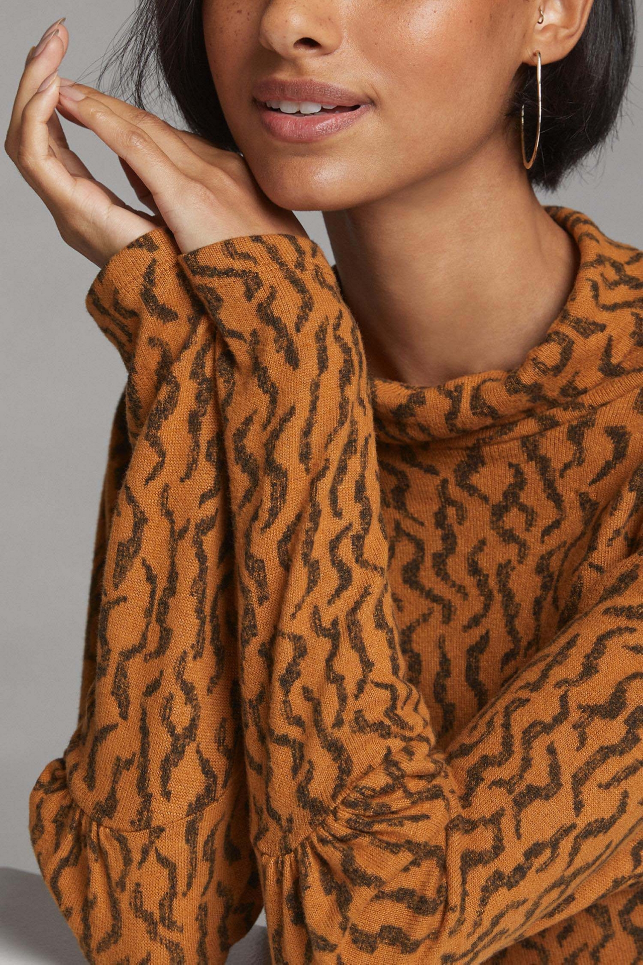 Puff-Sleeved Turtleneck Top