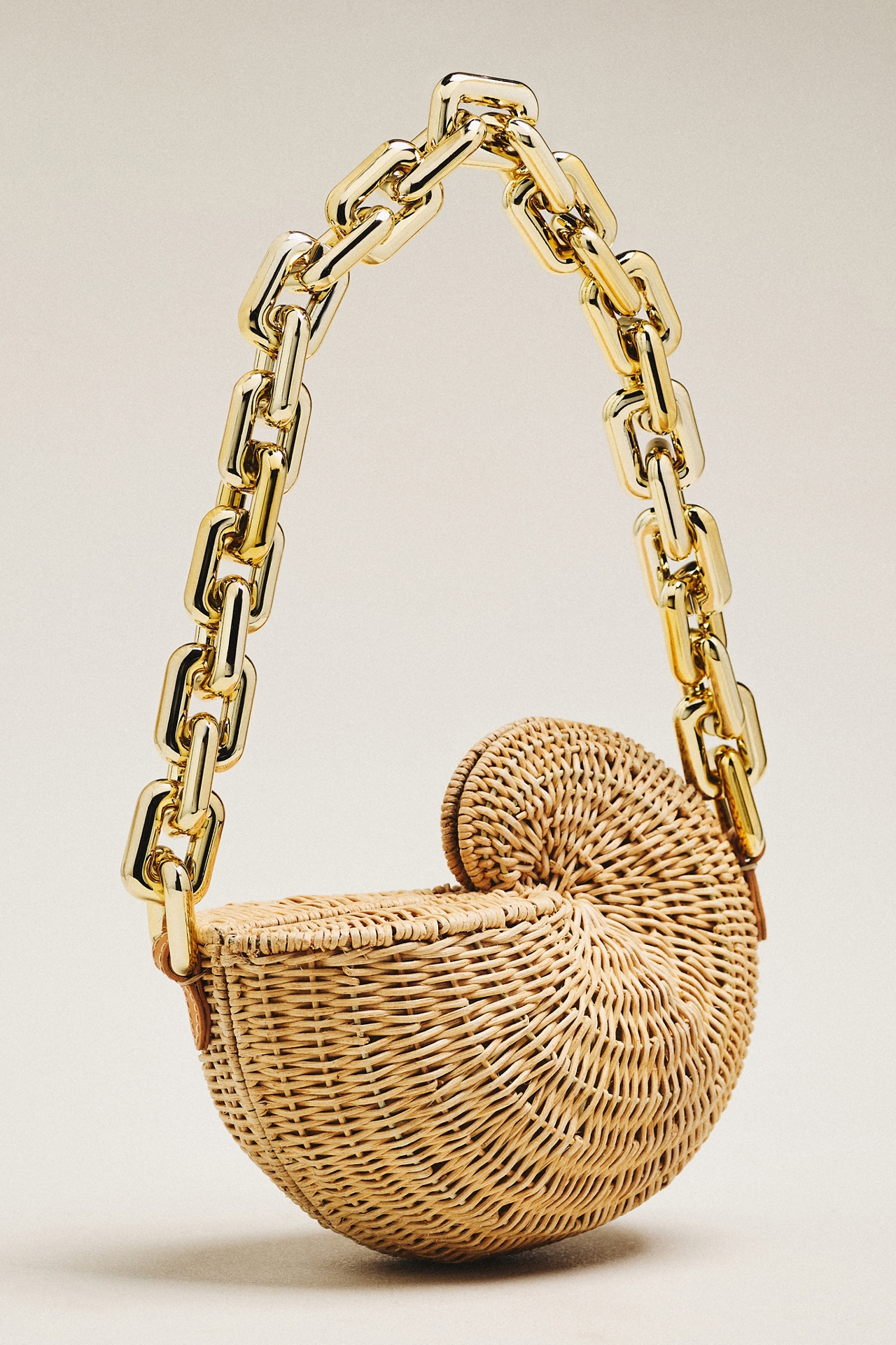 POOLSIDE Anna Conch Clutch