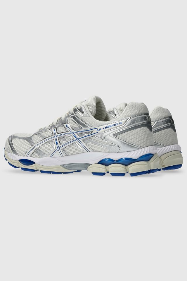 ASICS Gel-Cumulus 16 Sportstyle Sneakers #2