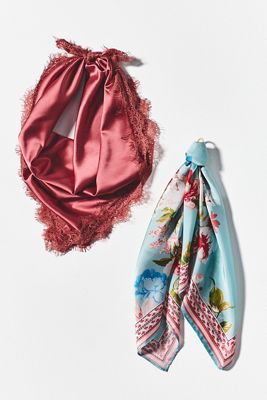 Anthropologie Printed Silky Headband & Scrunchies Set Anthropologie Printed Silky Headband & Scrunchies Set | eBay main image 2