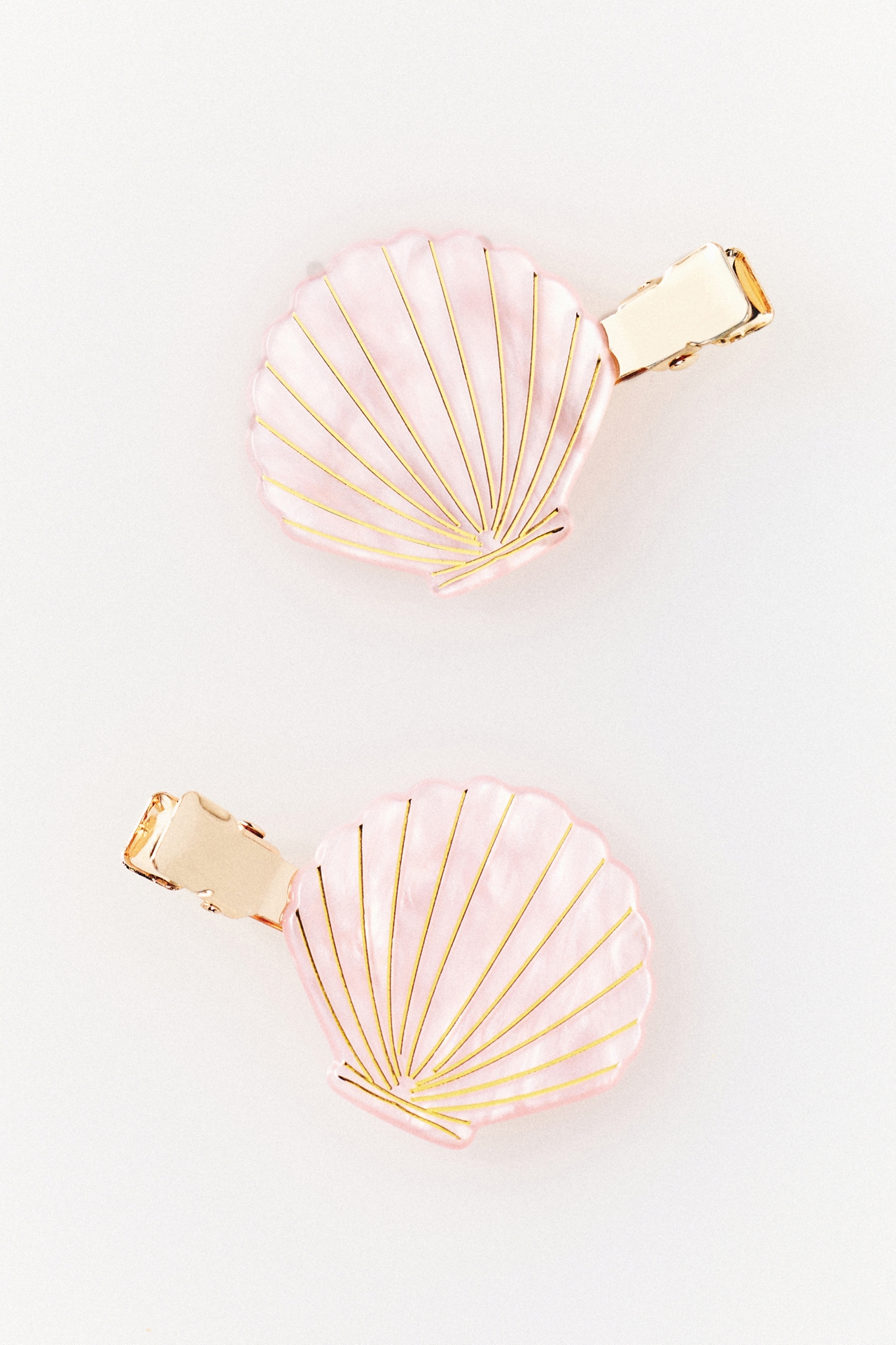 Shell Crease-Free Clips