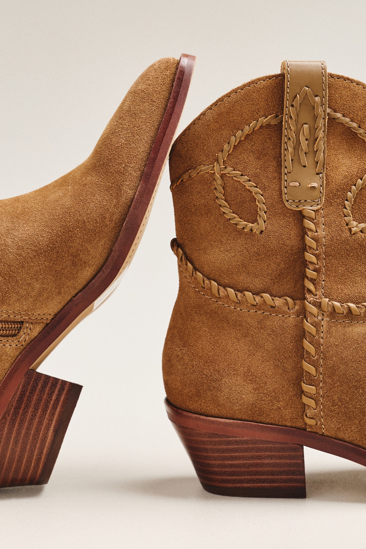 Dolce Vita Rudo Western Ankle Boots