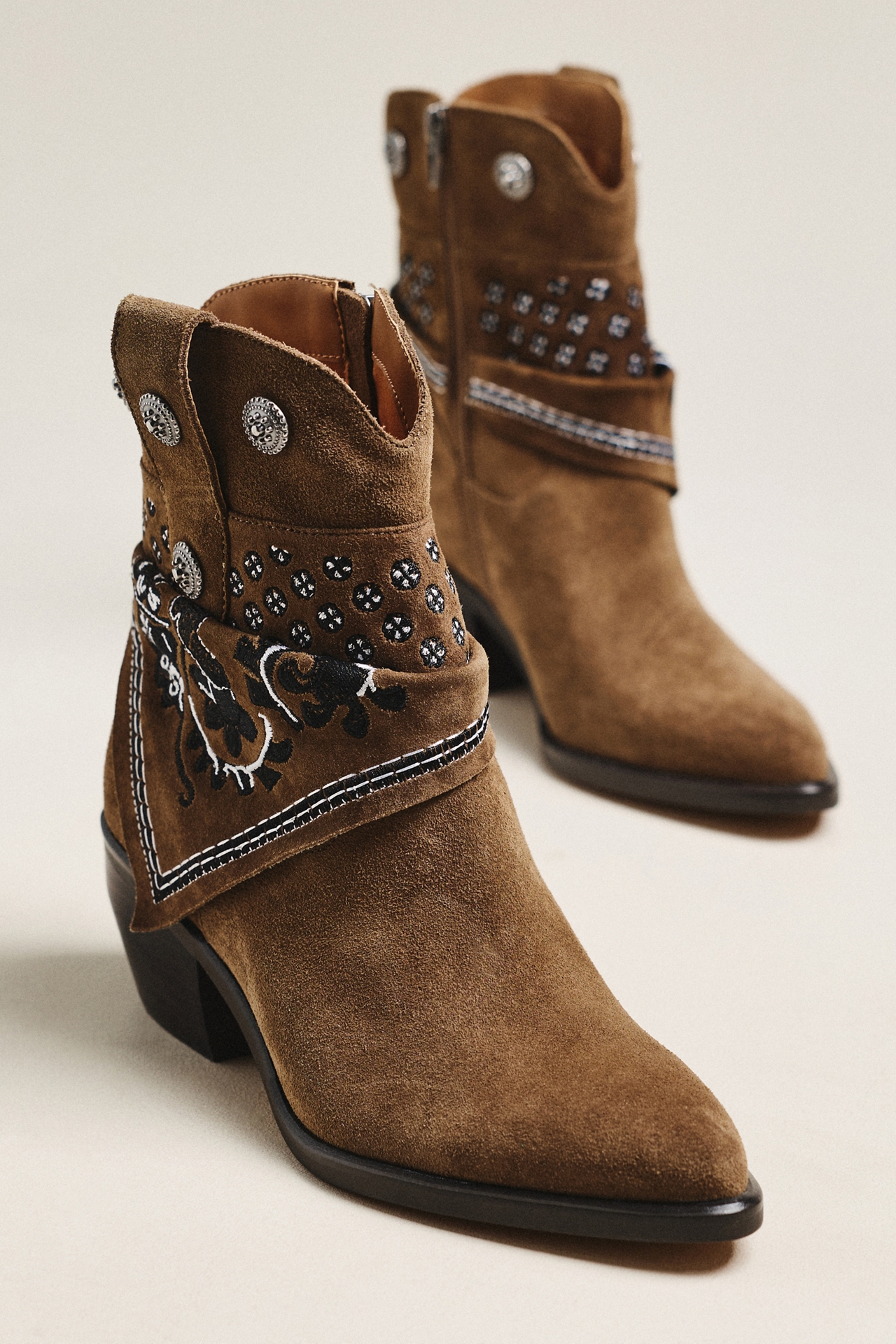 Dolce Vita Mekala Bandana Western Boots