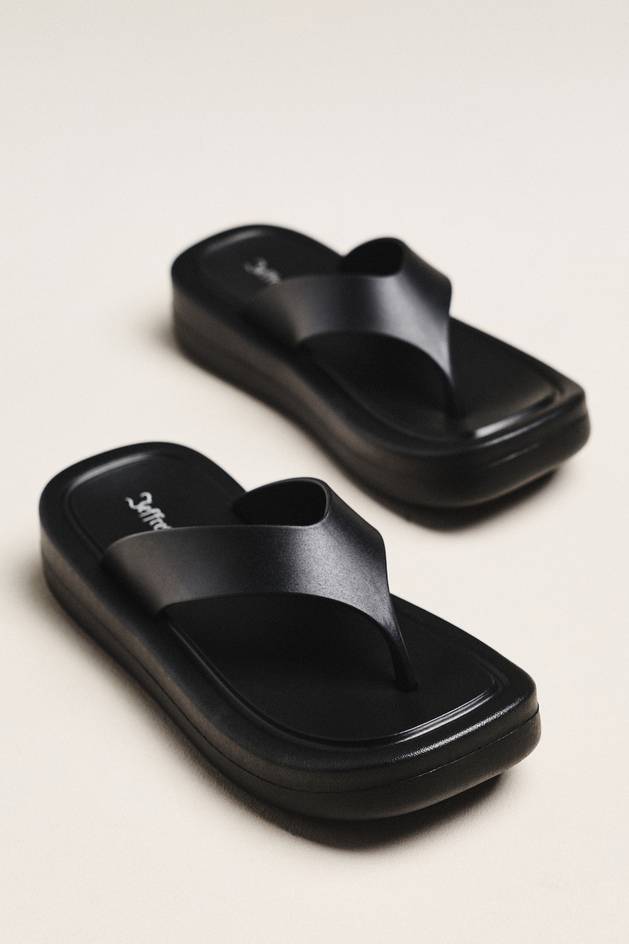 Jeffrey Campbell Darcie Platform Thong Sandals