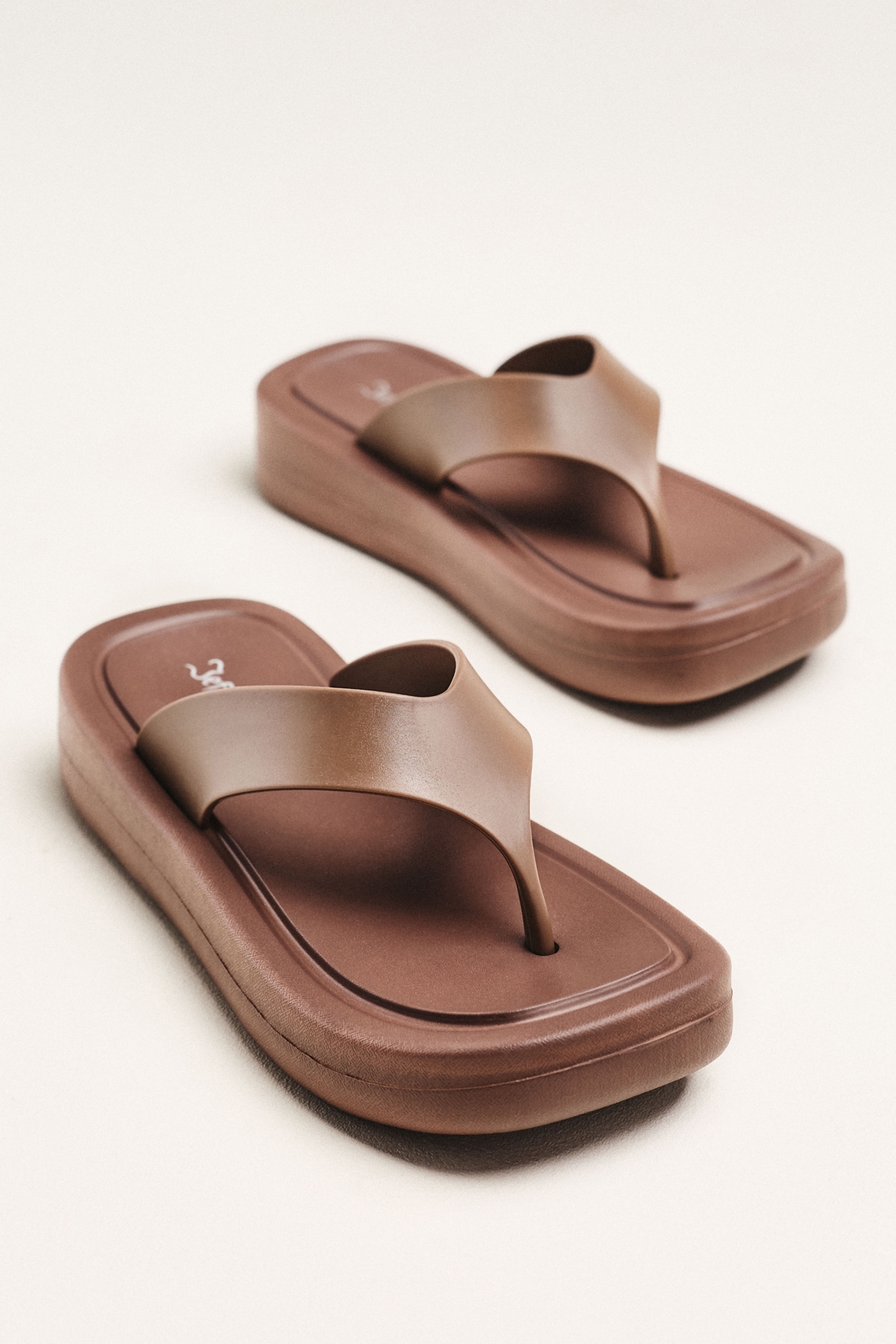 Jeffrey Campbell Darcie Platform Flip-Flop Sandals