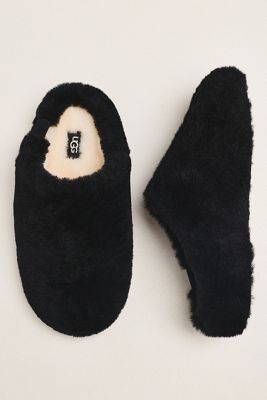 UGG® Elea Fluffed Slippers