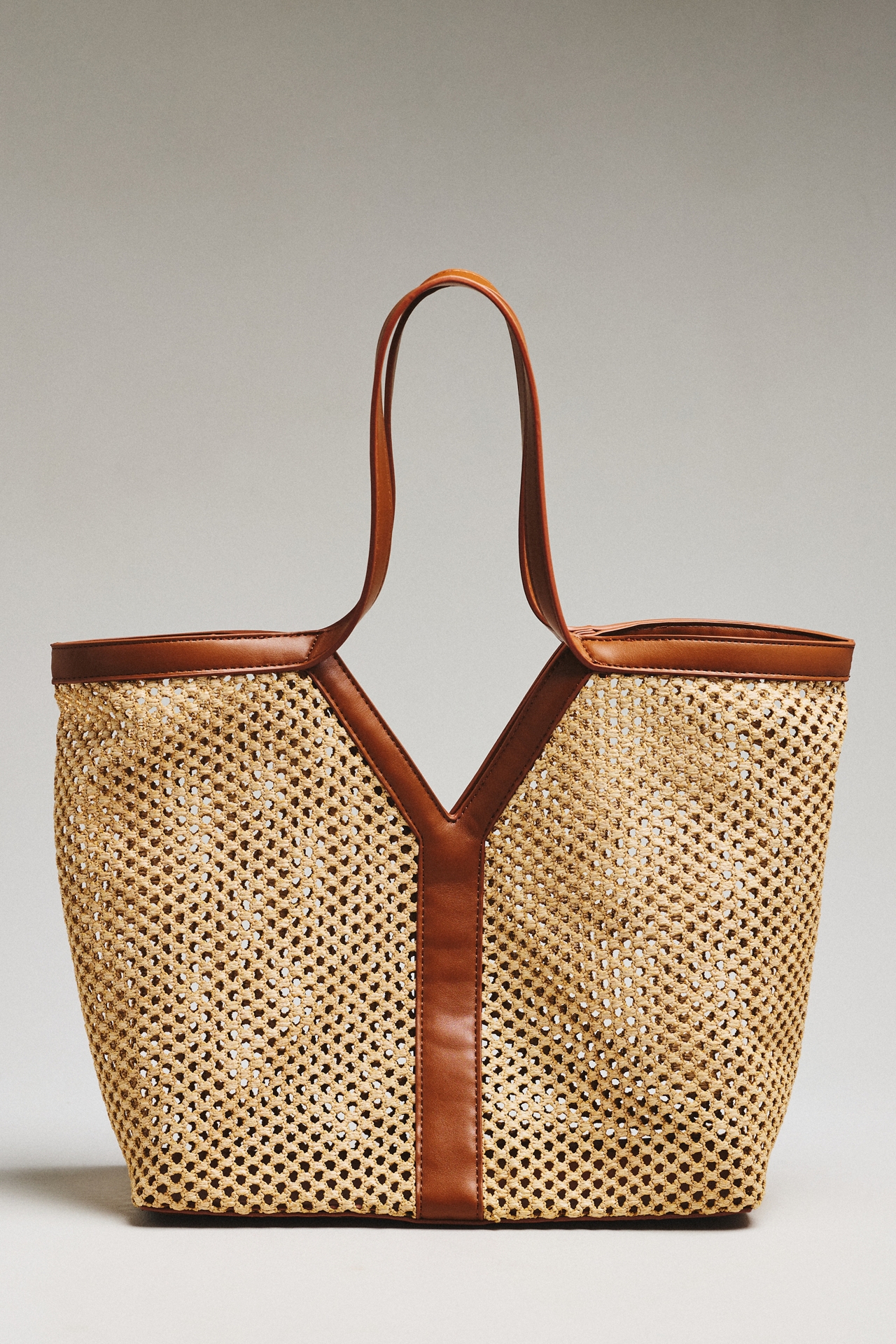 Urban Expressions Nadia Raffia Perforated Tote Bag