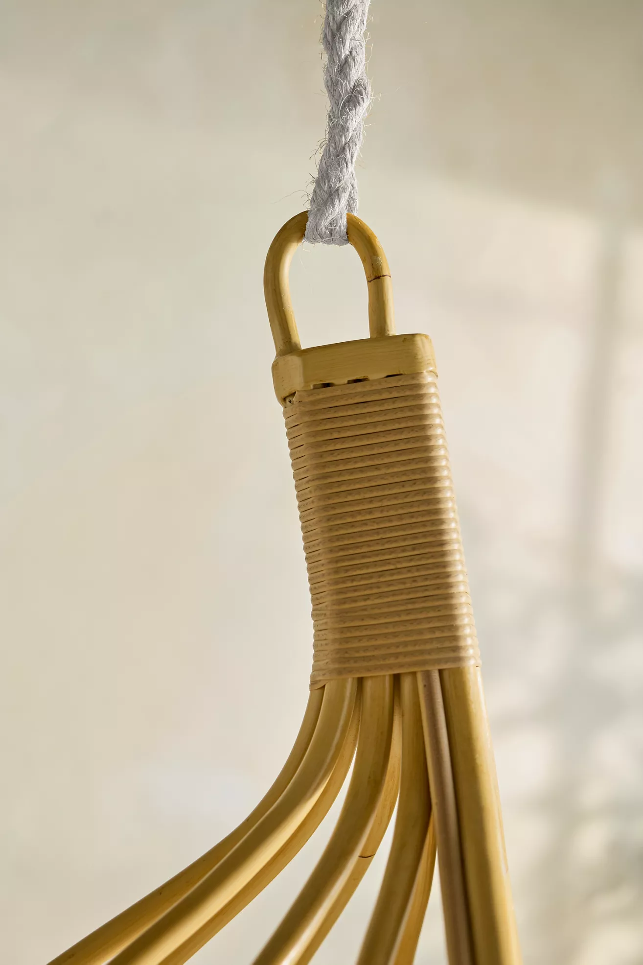 Close-up of the hanging rope attachment and wrapped top of chair