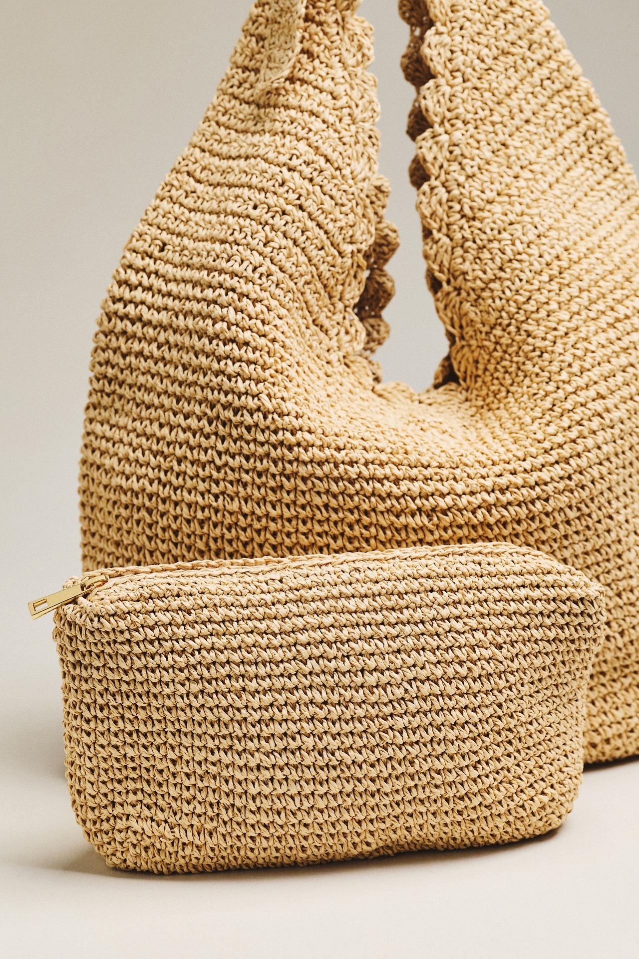 Love Knot Raffia Scalloped Slouchy Bag