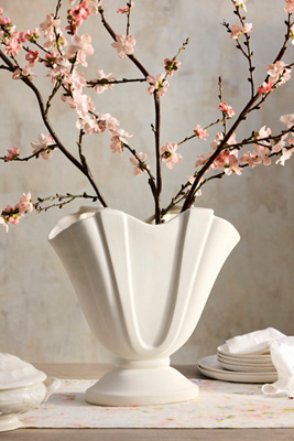 Terrain Stoneware Fan Vase