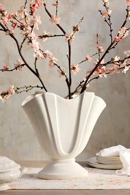 Ivory Stoneware Fan Vase