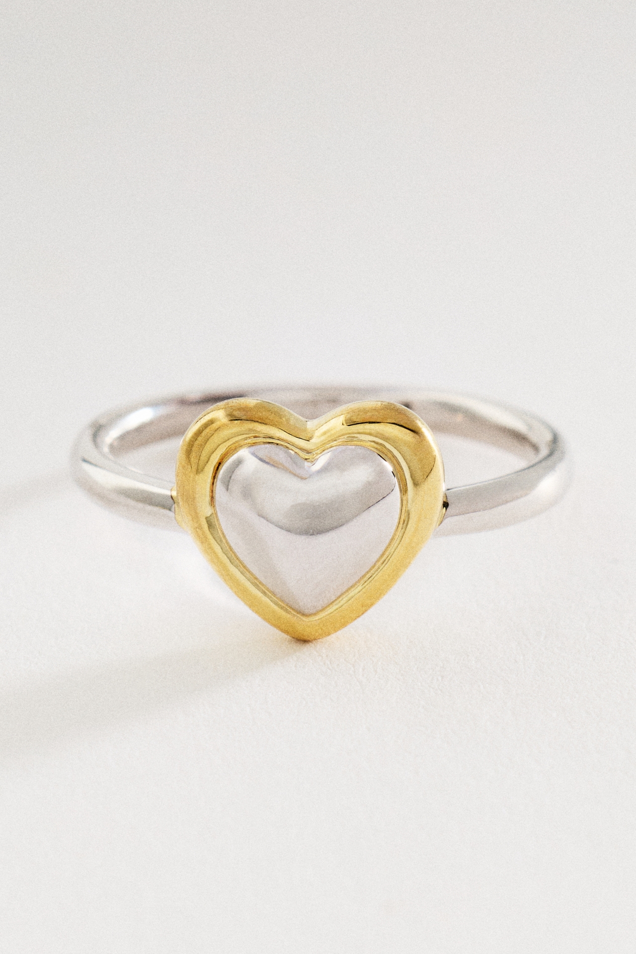 Ana Luisa Camelia Heart Ring