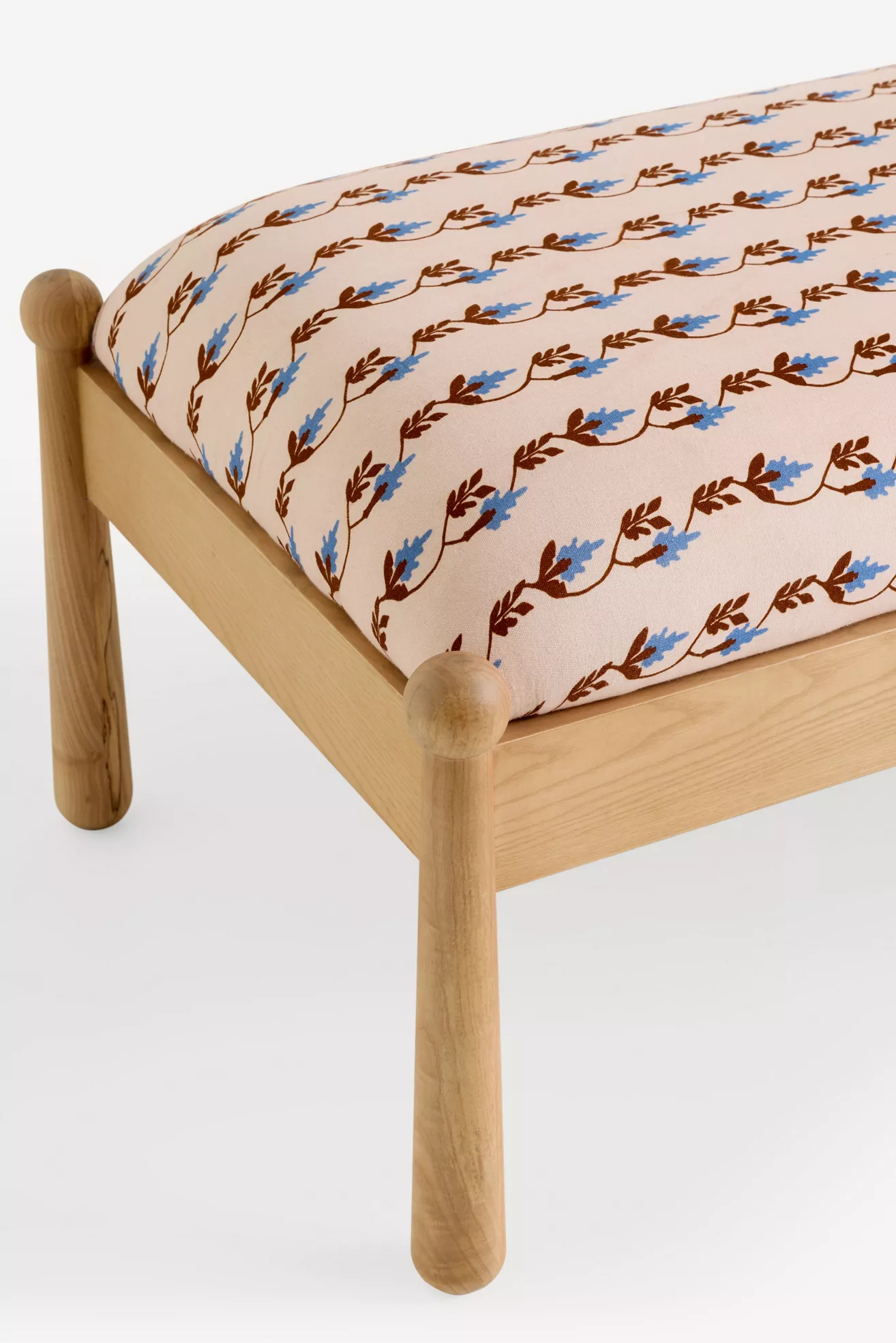 Pippa Bench - thumbnail 4