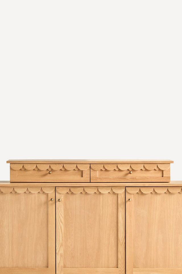 Willow Oak Buffet Topper #1