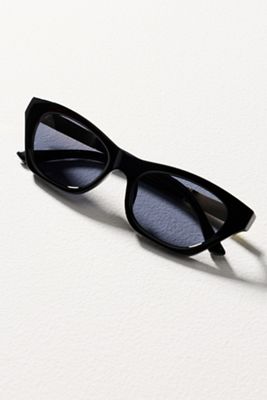 I-SEA x Maeve Modern Cateye Sunglasses | Anthropologie display picture 1